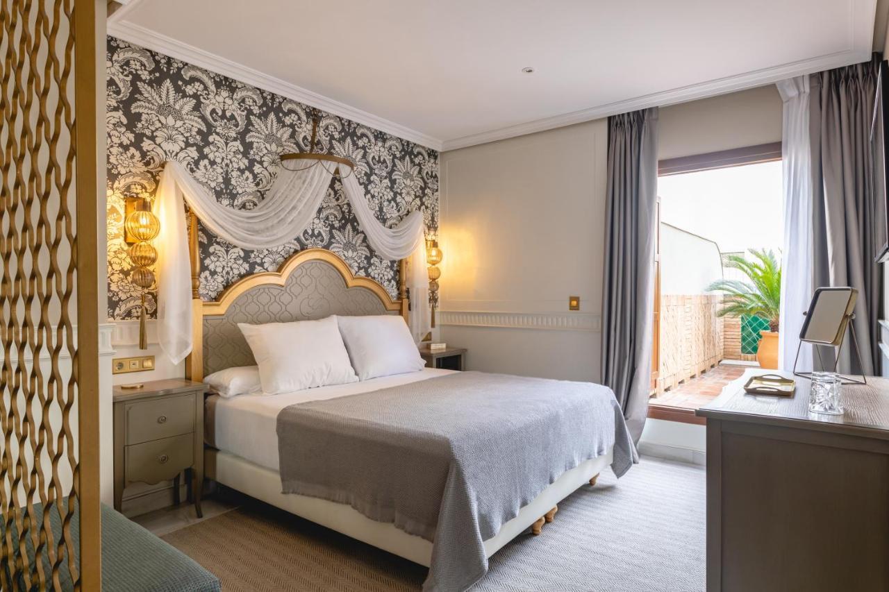 Hotel Gravina 51 Seville Exterior photo