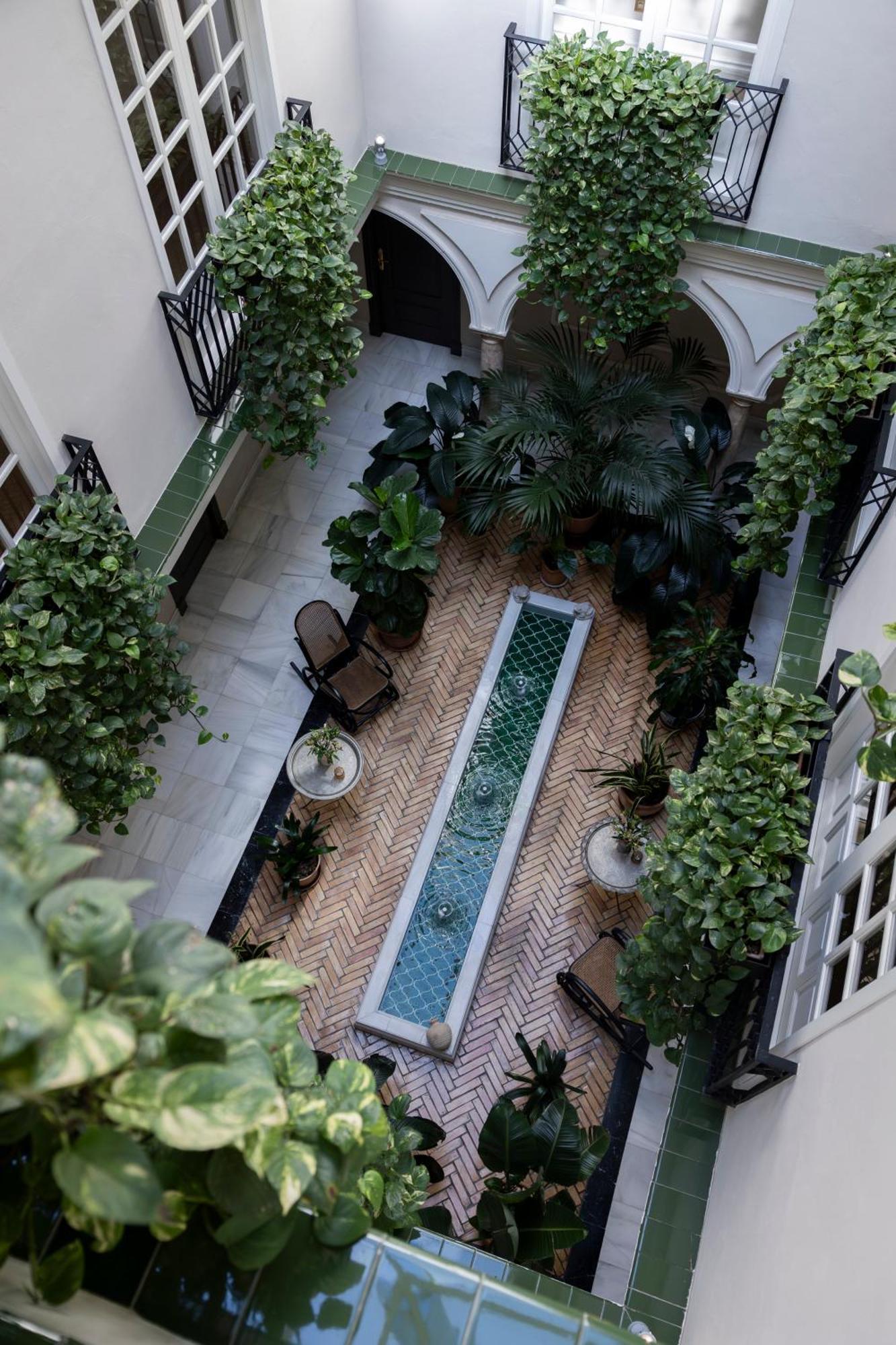 Hotel Gravina 51 Seville Exterior photo