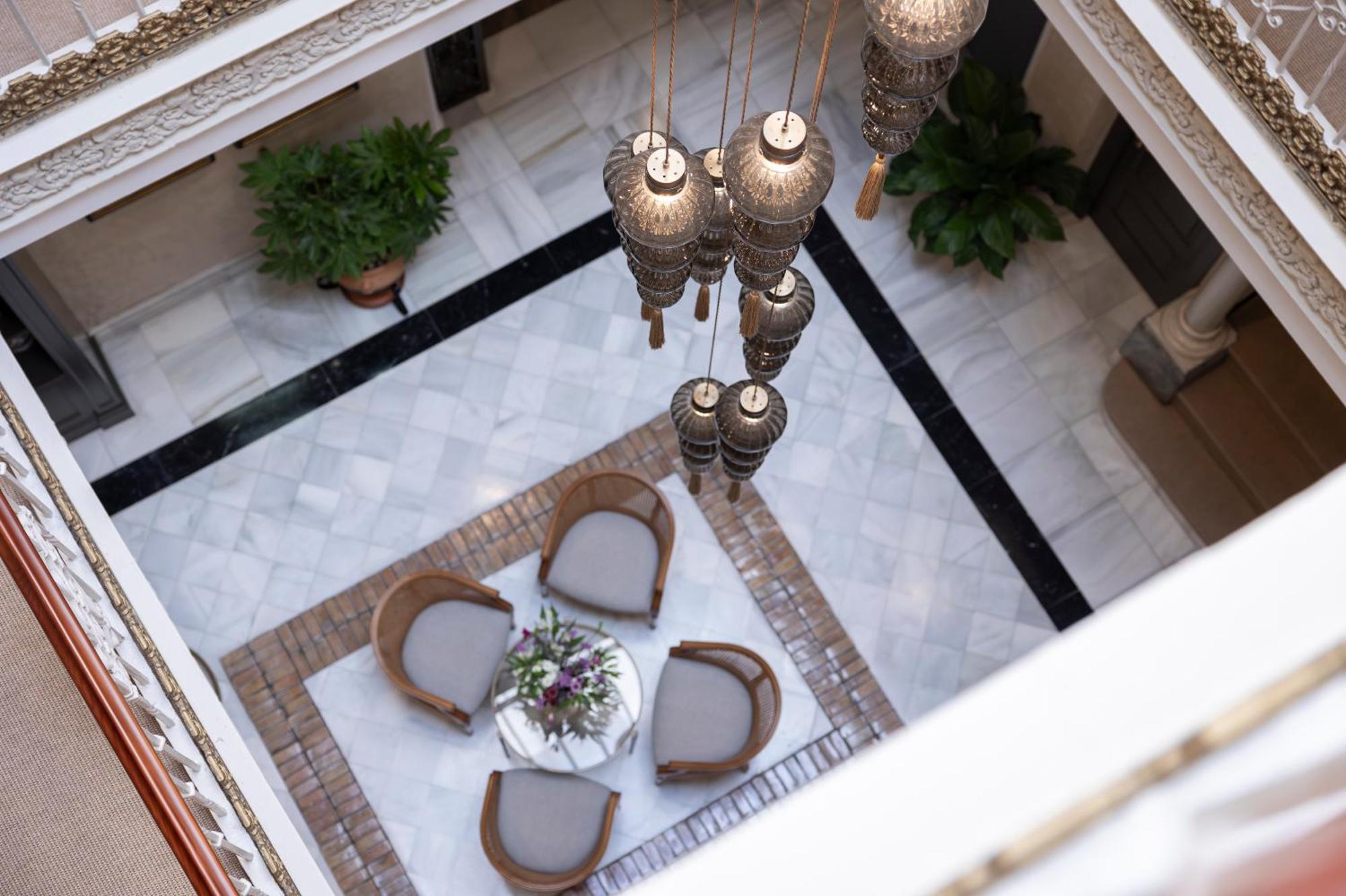 Hotel Gravina 51 Seville Exterior photo