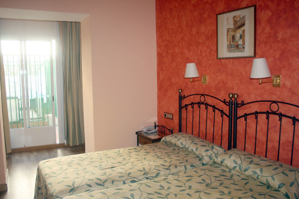Hotel Gravina 51 Seville Exterior photo